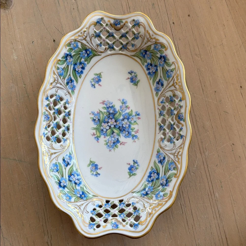 Schumann Bavaria Forget Me Not Dish